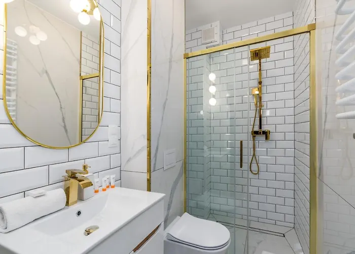 Modern Center By Renters