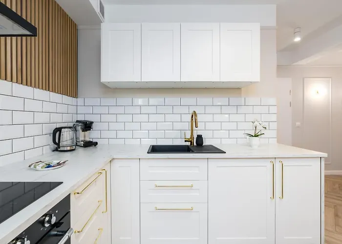 Modern Center By Renters Appartamento